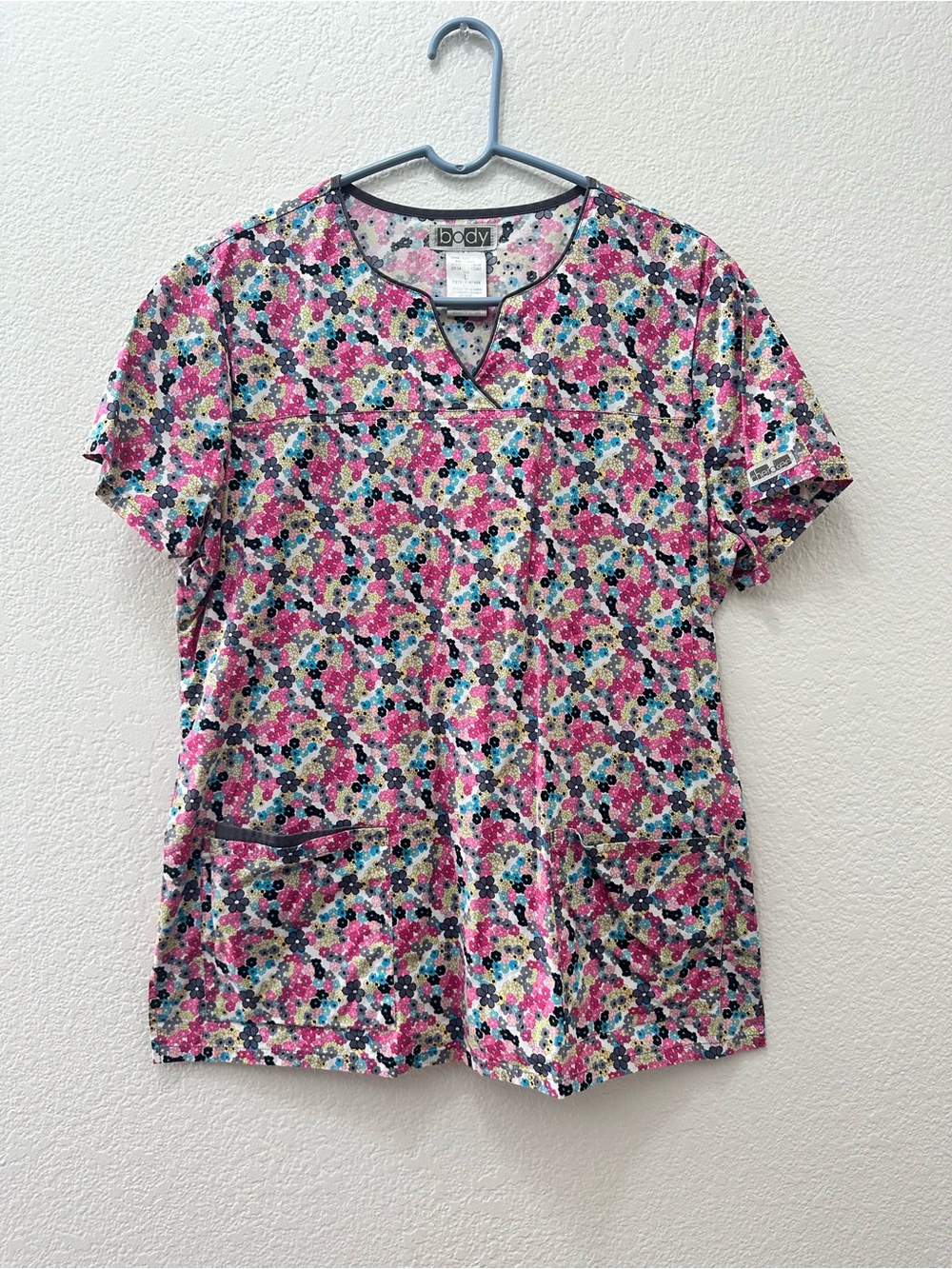 Cherokee Short-Sleeve Floral Scrub Top in Pink Multicolor